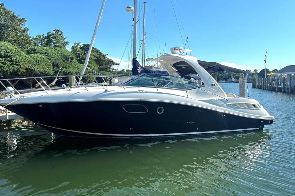 2010 Sea Ray 350 Sundancer thumbnail 2