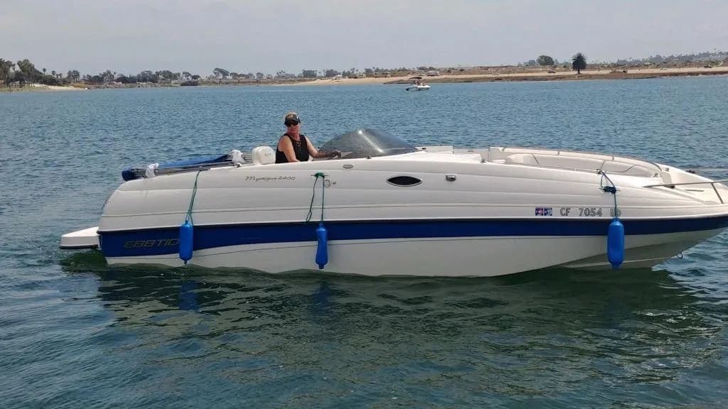 2002 2002 Mystique 2400 thumbnail 1