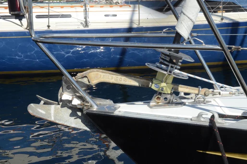 1984 Nautor Swan 391 thumbnail 2