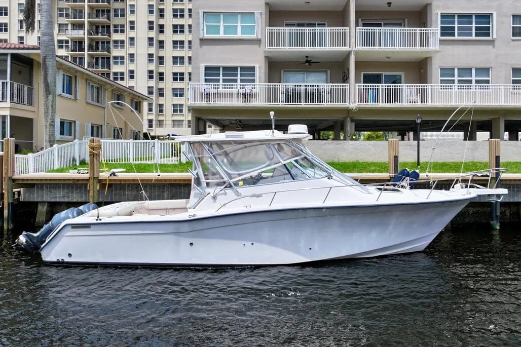 2003 Grady-White 330 Express WA