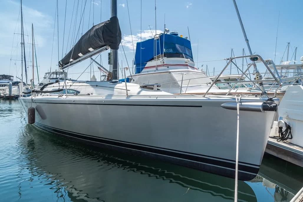 2000 Carroll Marine Farr 395