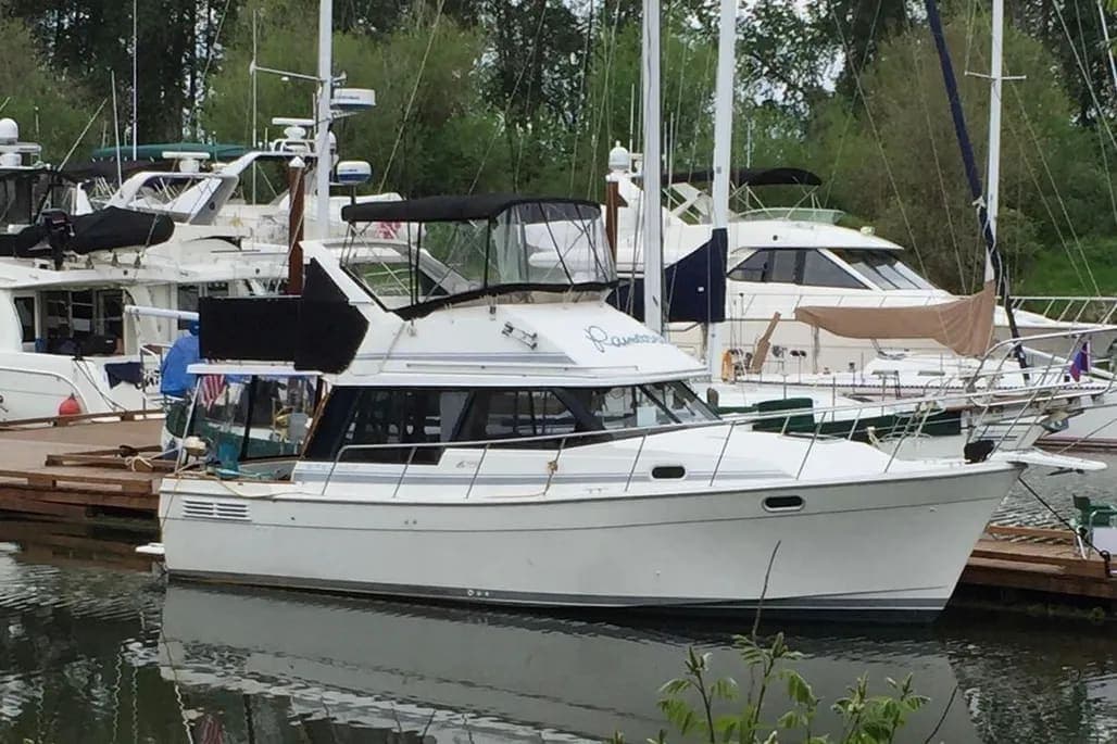 1990 Bayliner 3288 Motoryacht thumbnail 1