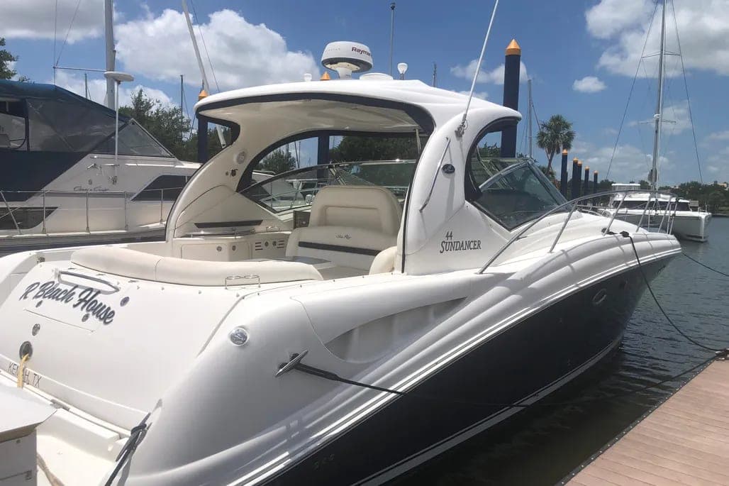 2006 Sea Ray 44 Sundancer thumbnail 2