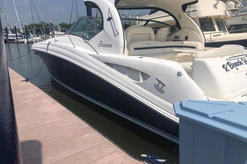 2006 Sea Ray 44 Sundancer thumbnail 1