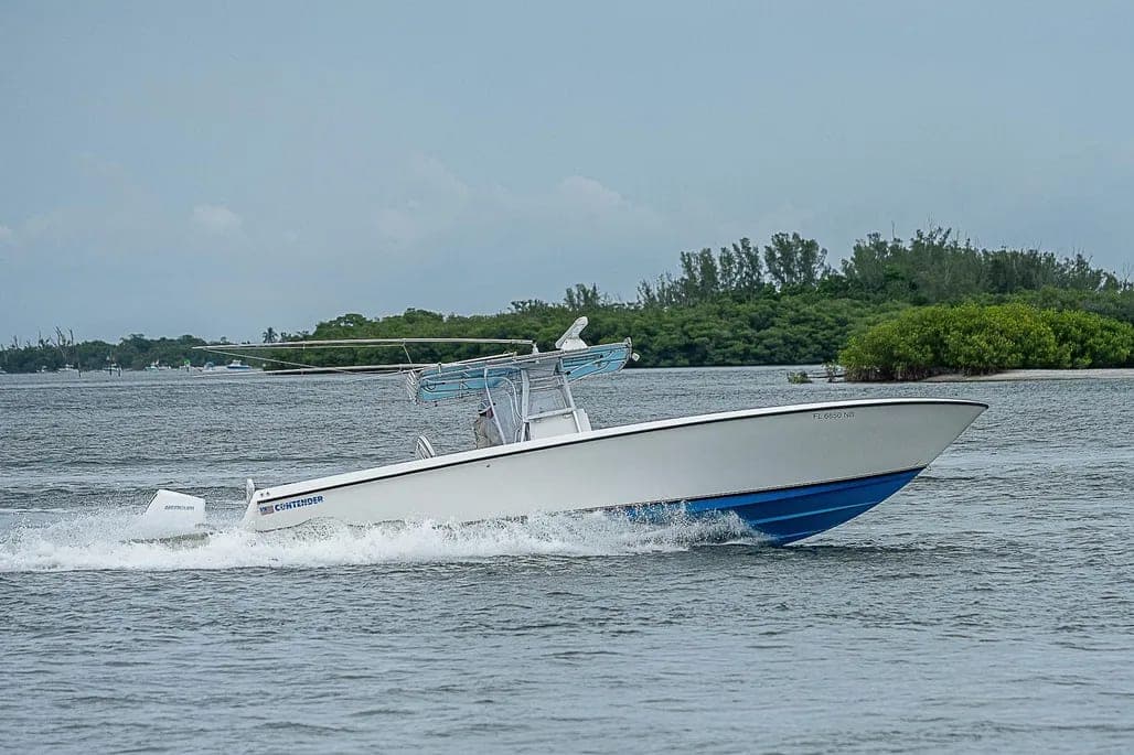 2004 Contender 36 Open thumbnail 1