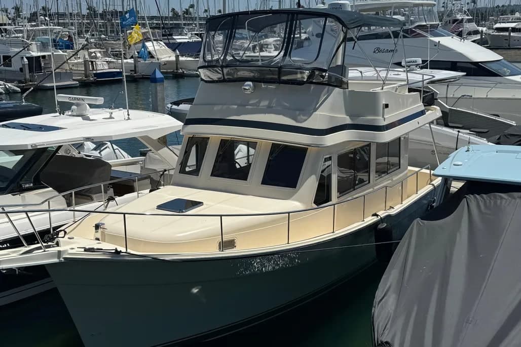 2005 Mainship 34 Trawler thumbnail 1