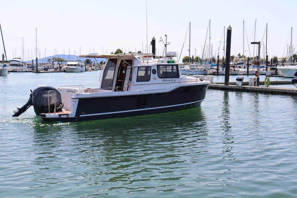 2023 Ranger Tugs R-25 thumbnail 1