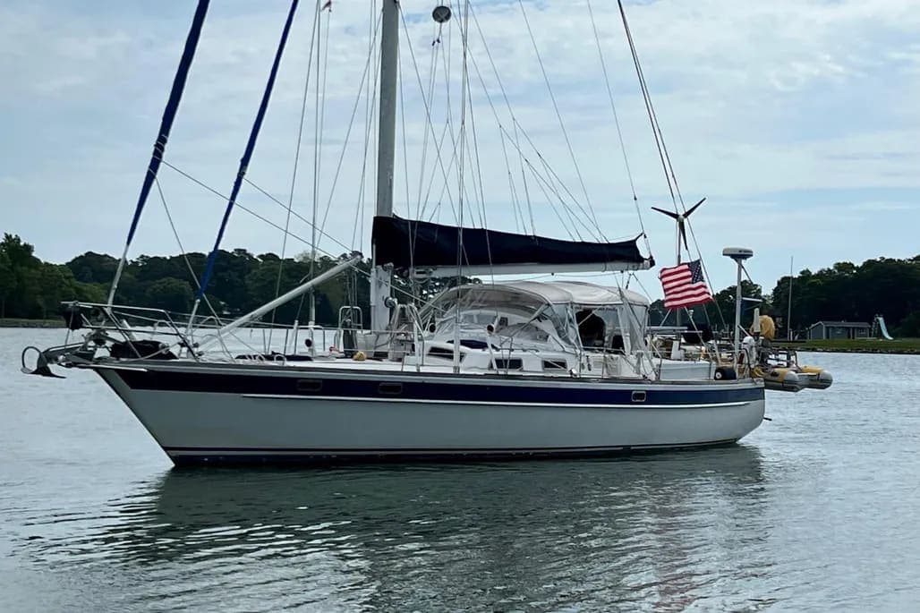 1985 Pearson Pearson 530 thumbnail 2