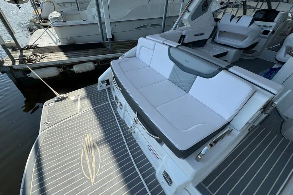 2020 Chaparral 347 SSX thumbnail 2