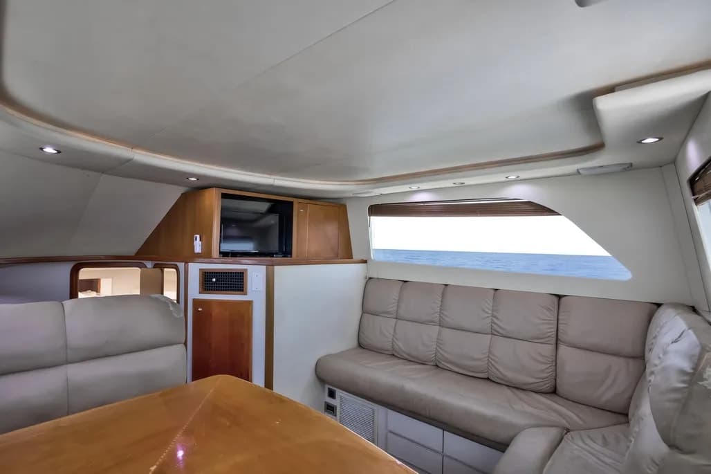 2003 Jupiter 35 Flybridge thumbnail 2