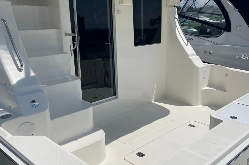 2008 Silverton Convertible thumbnail 1