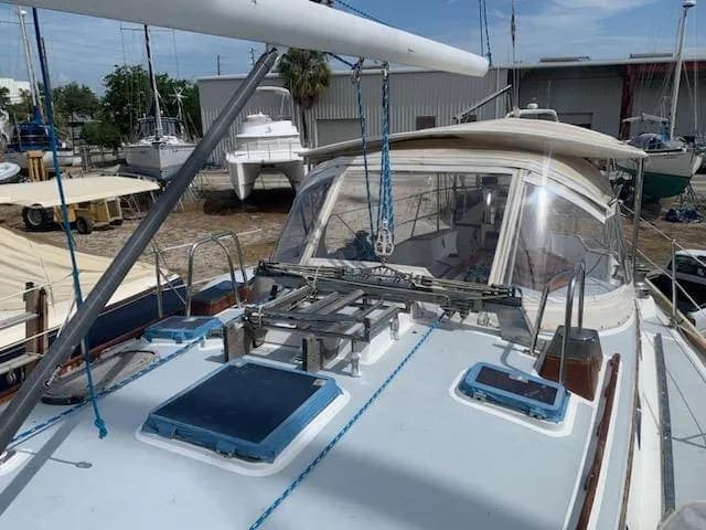 1987 Little Harbor 44 Aft Cockpit thumbnail 2