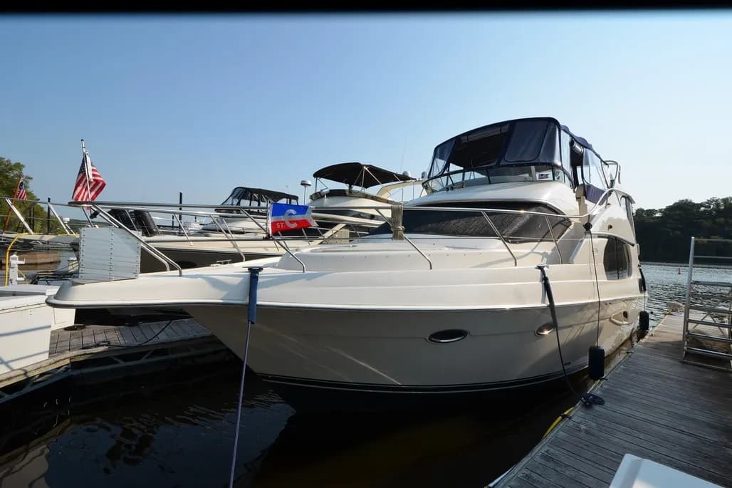 2002 Silverton 43 Motor Yacht thumbnail 1