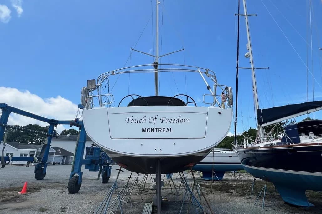 2016 Hanse 415 thumbnail 1