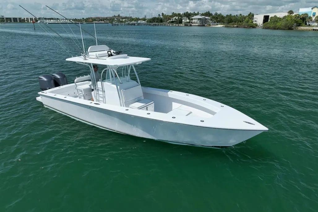 1995 Jupiter 31 Center Console thumbnail 2