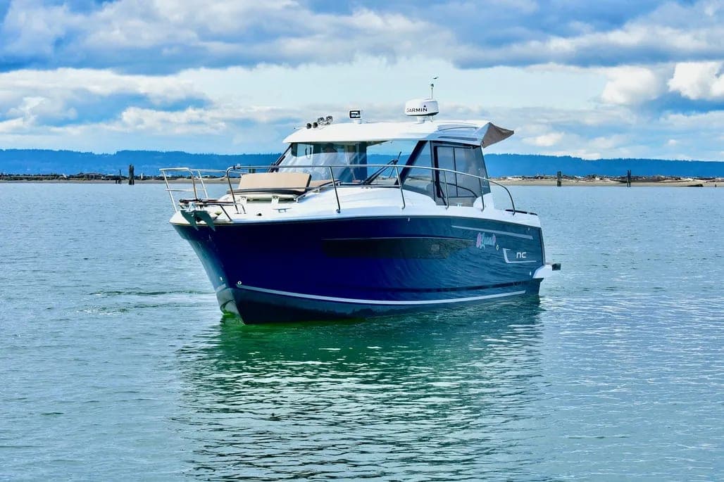 2017 Jeanneau NC 895 Offshore thumbnail 2