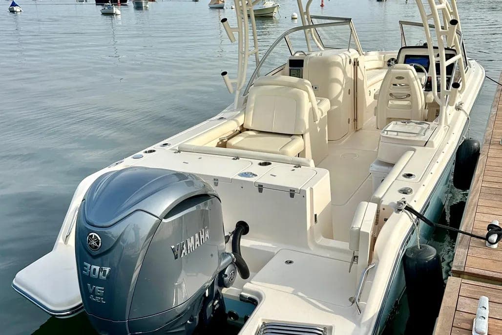 2022 Grady-White Freedom 235 thumbnail 2