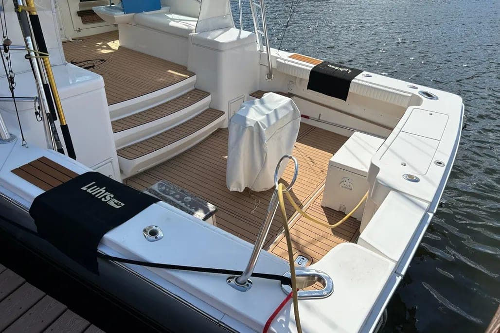 2008 Luhrs 36 Open thumbnail 2