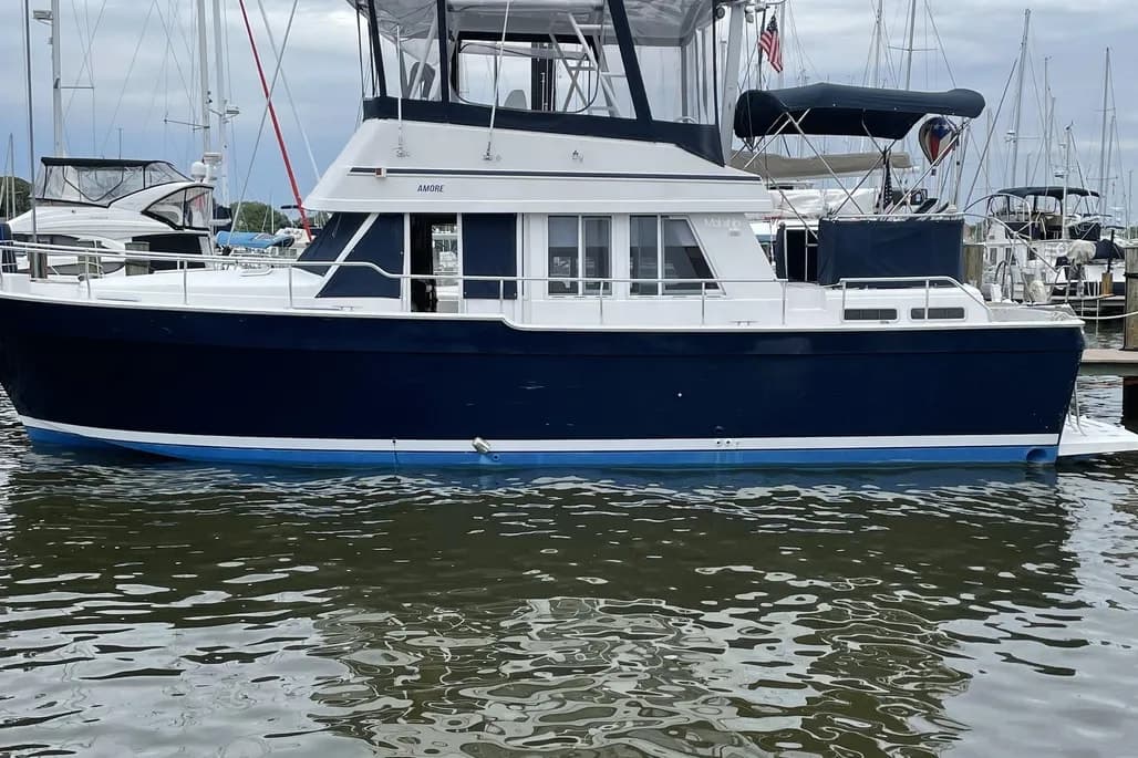 2002 Mainship 430 Trawler