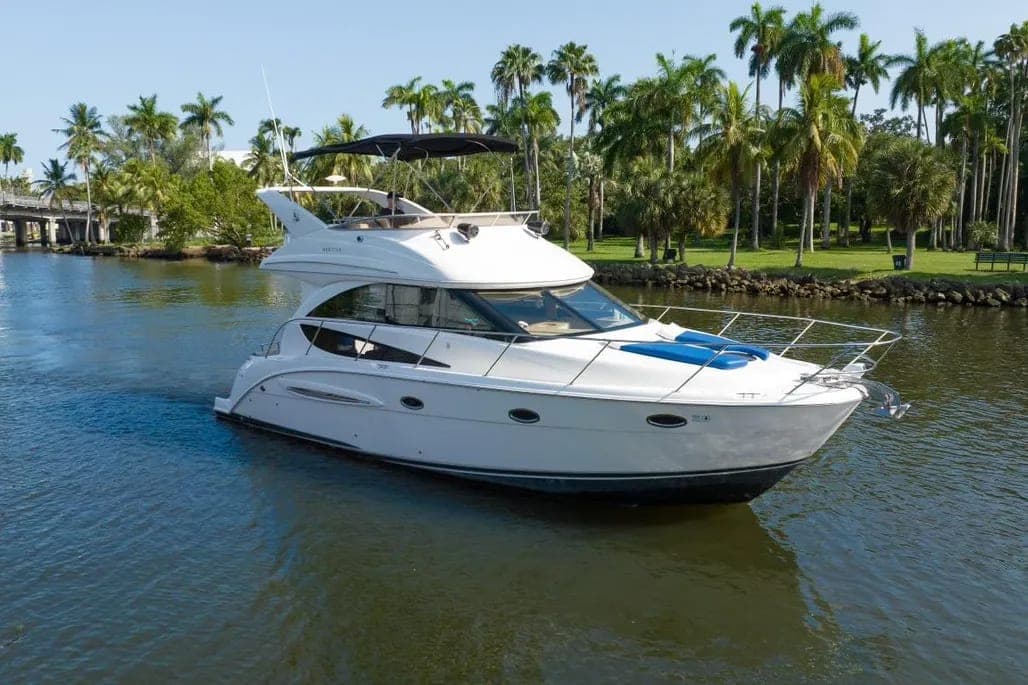 2009 Meridian 341 Sedan