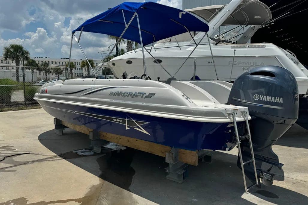2017 Starcraft Limited 2000 OB thumbnail 1