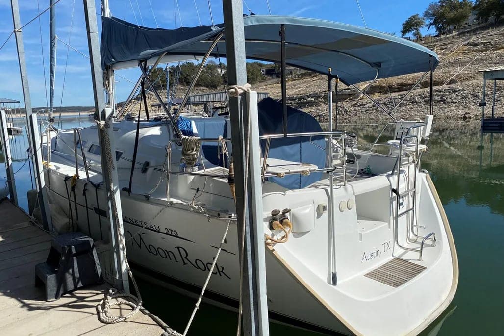 2005 Beneteau 373