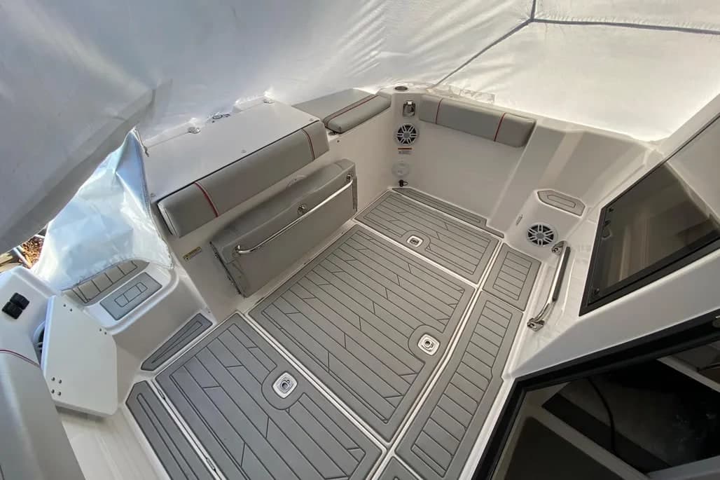 2024 Solara S-250 C thumbnail 1