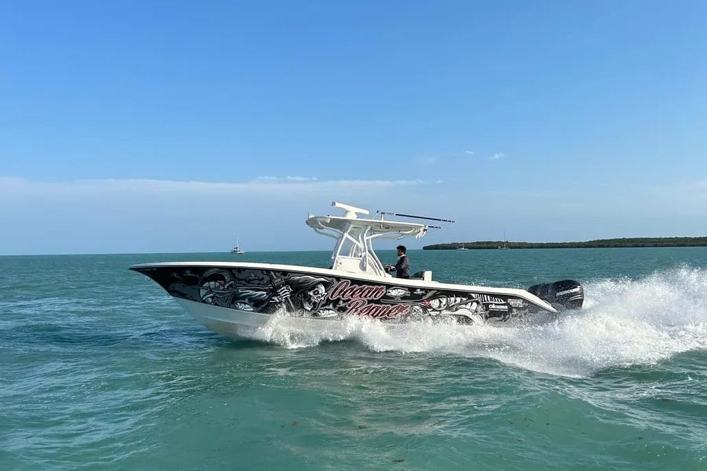 2008 Triton 351 CC thumbnail 1