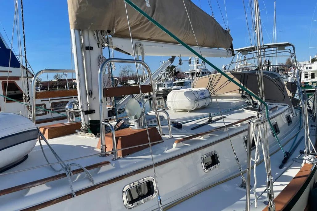 1996 Pacific Seacraft Pacific Seacraft 40 thumbnail 2