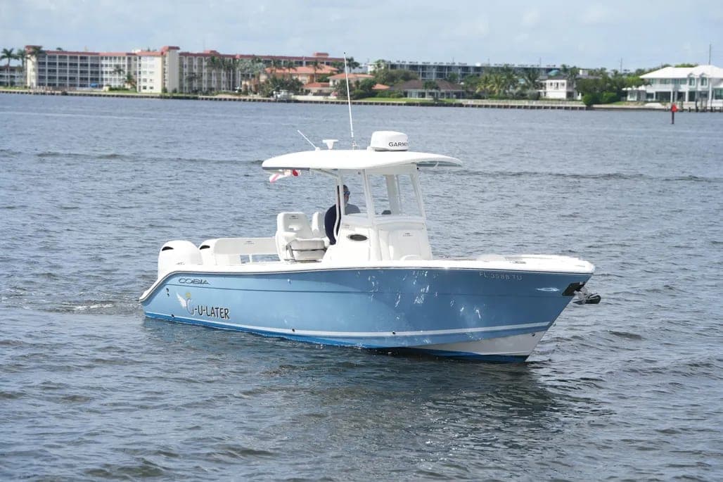 2020 Cobia 262 Center Console