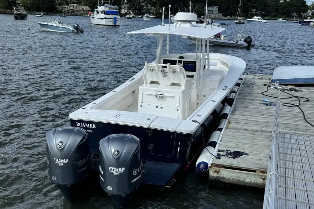 2014 Regulator 34SS thumbnail 2