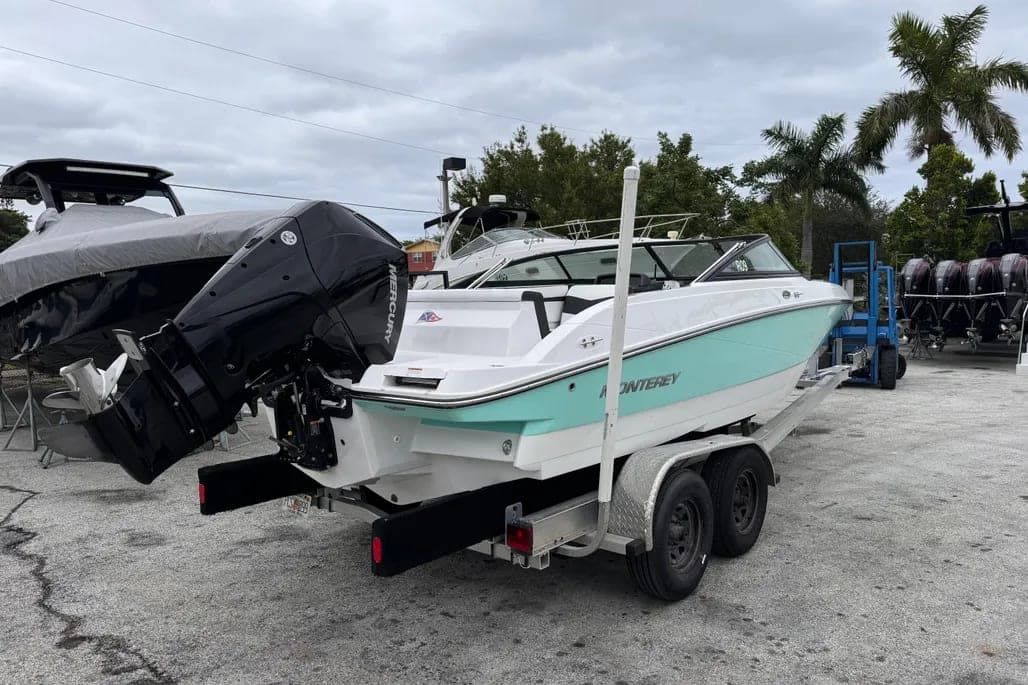 2020 Monterey M-225 thumbnail 1