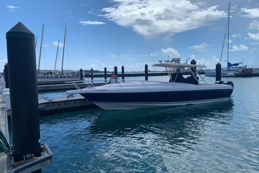 2002 Intrepid 366 Cuddy thumbnail 2