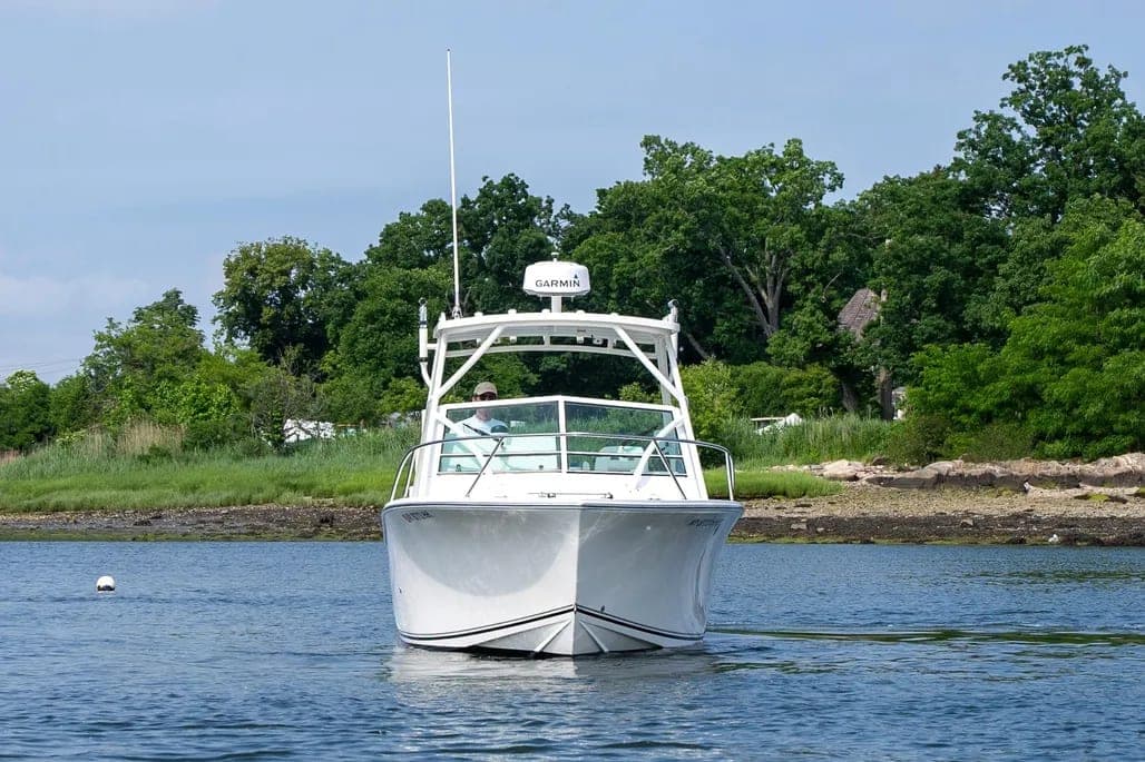 2017 Albemarle 25 Express thumbnail 2