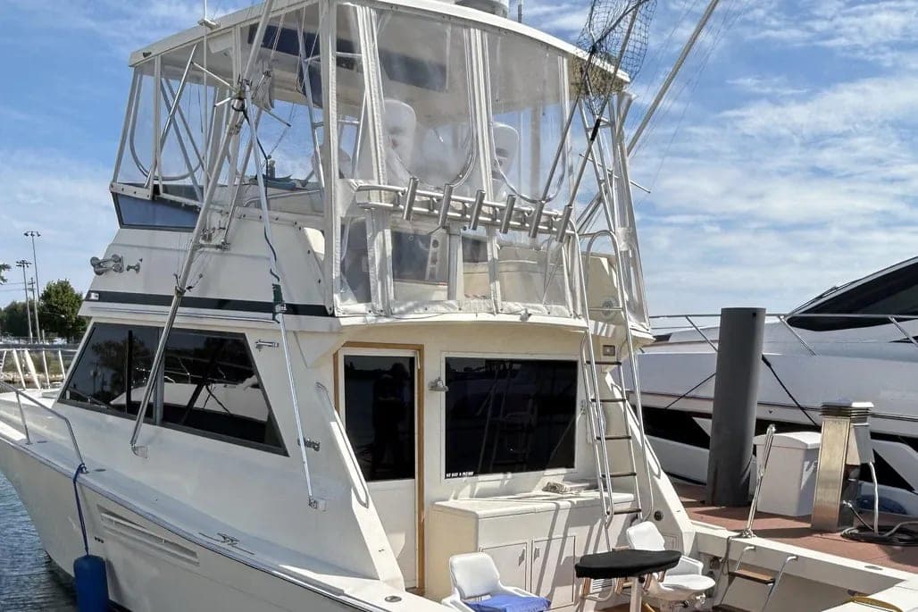 1988 Viking 45 Convertible thumbnail 2