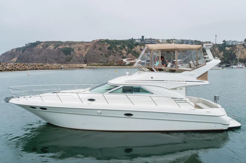 2000 Sea Ray 400 Sedan Bridge thumbnail 1