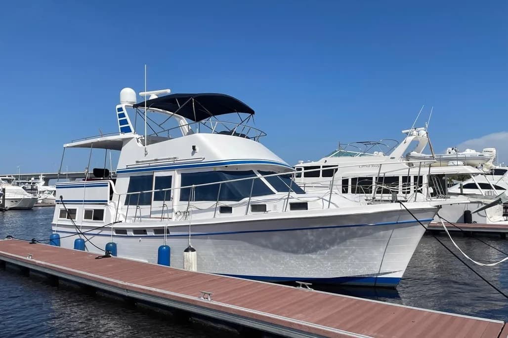 1987 Marine Trader 40 LaBelle Sun Deck