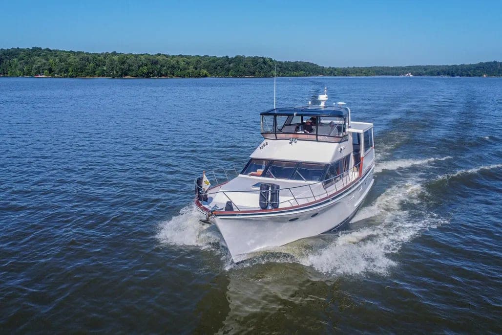 1989 Ocean Alexander 48 Flush Deck
