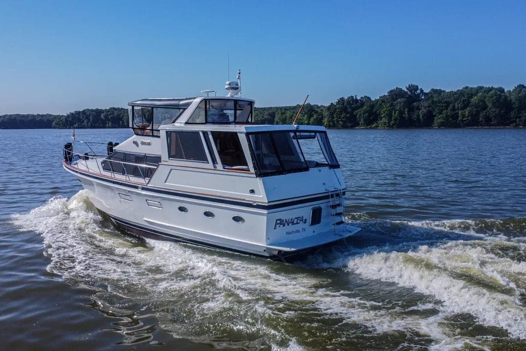 1989 Ocean Alexander 48 Flush Deck thumbnail 1