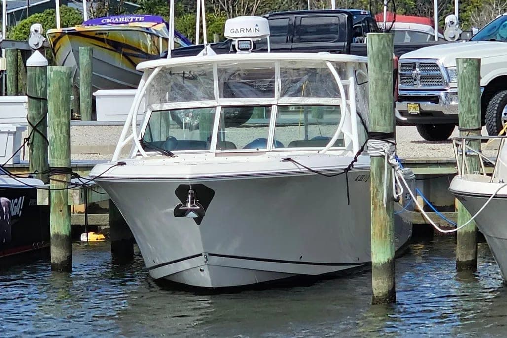 2019 Sailfish 325 DC thumbnail 1