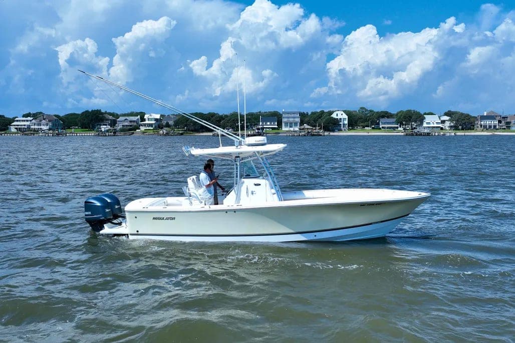 2013 Regulator 28 FS