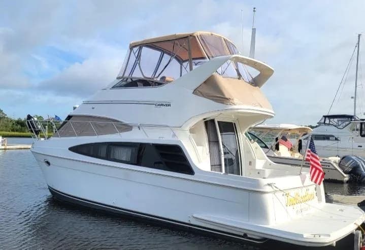 2003 Carver 360 Sport Sedan