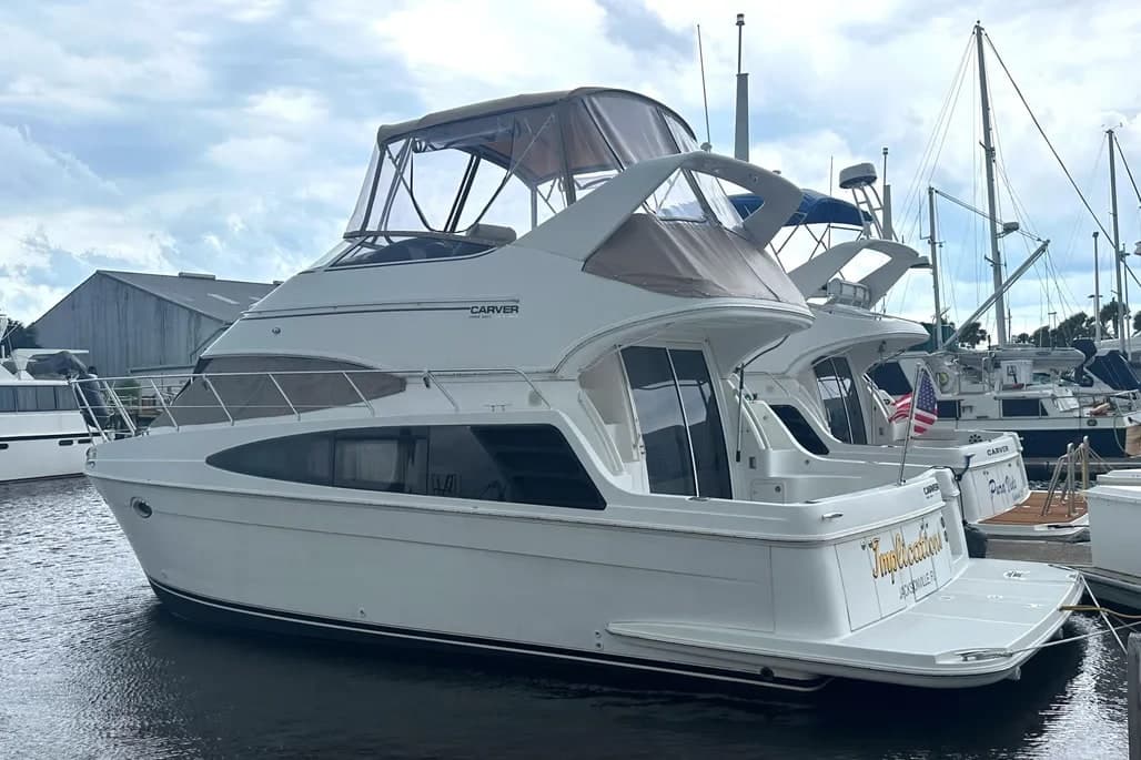 2003 Carver 360 Sport Sedan thumbnail 1