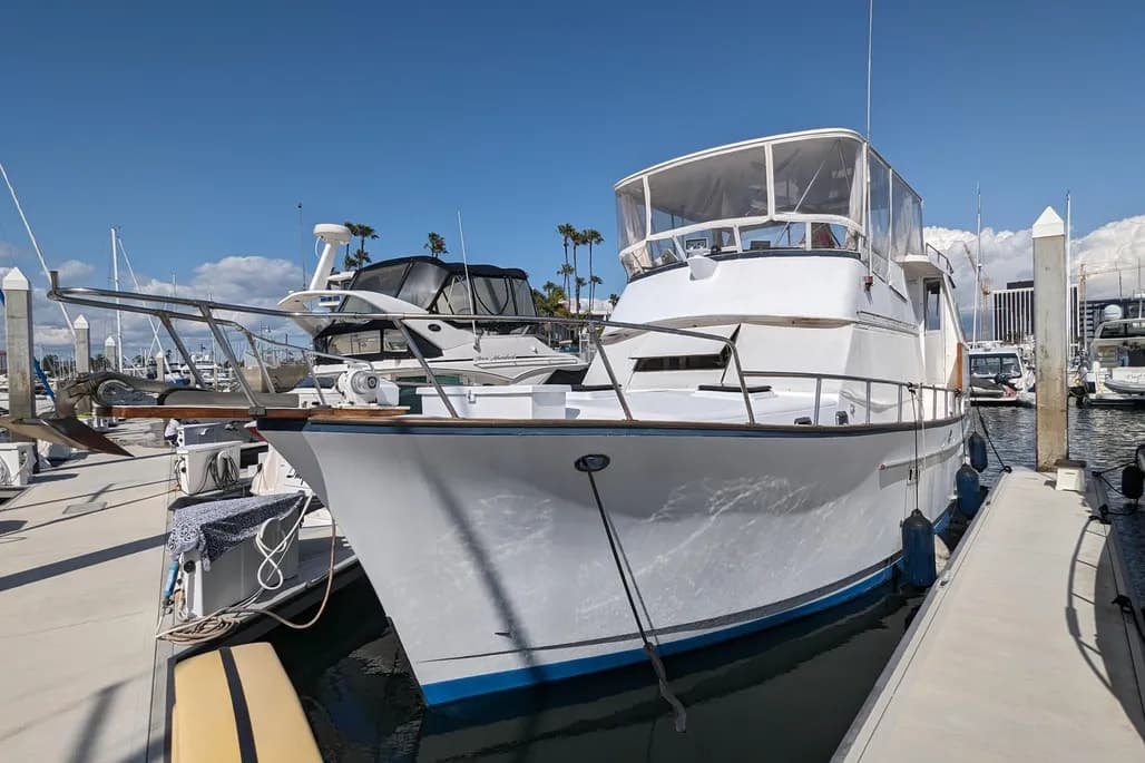 1983 Sea Ranger 45 motor yacht thumbnail 1