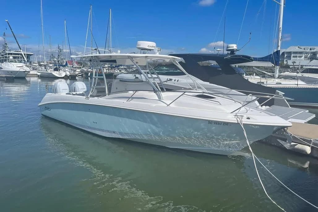 2008 Boston Whaler 320 Outrage Cuddy Cabin thumbnail 2