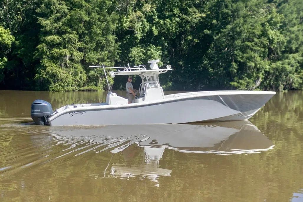 2011 Yellowfin 36 Offshore thumbnail 2