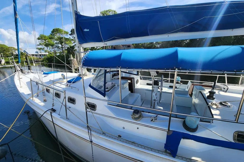 1989 Brewer Brewer 44 thumbnail 1