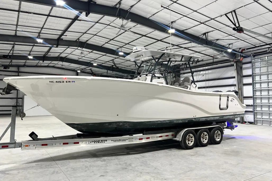 2020 Sea Fox 328 Commander thumbnail 1