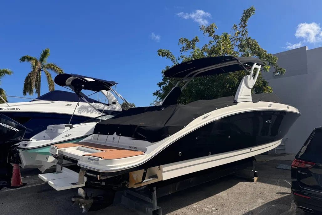 2018 Sea Ray SDX 270 thumbnail 2