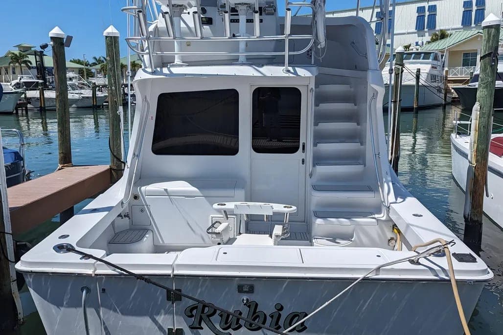 2000 Luhrs 36 Convertible thumbnail 1